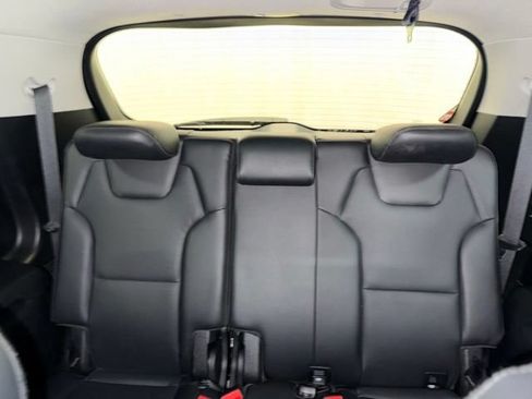 Used 2025 Kia Telluride S AWD/4WD image 20
