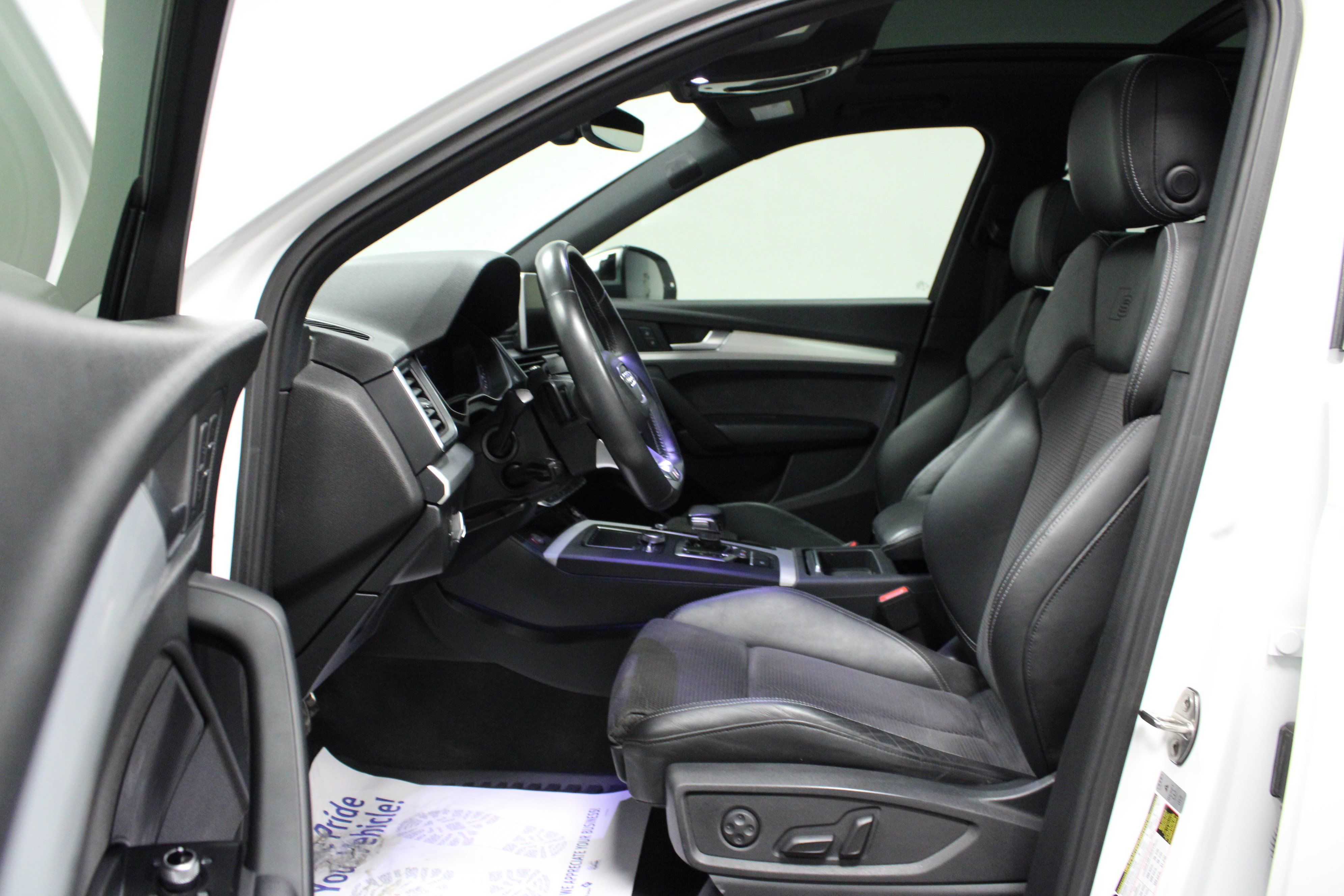 Used 2018 Audi SQ5 Premium Plus AWD/4WD image 12