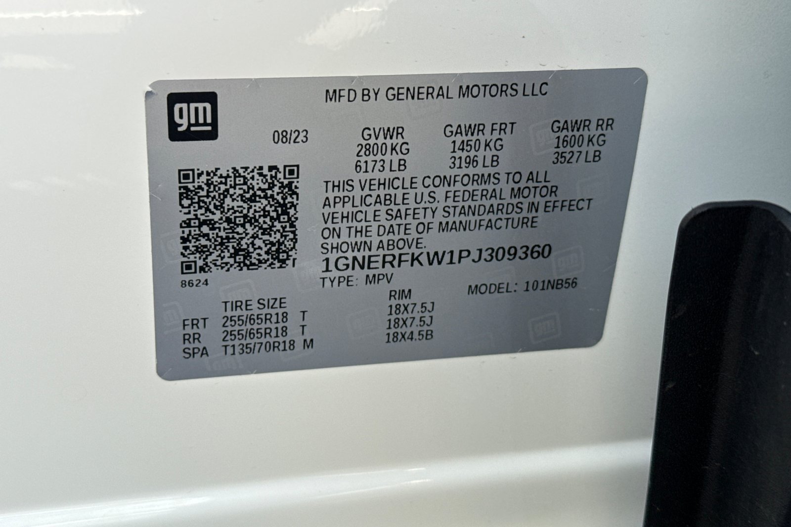 Used 2023 Chevrolet Traverse LS FWD image 42