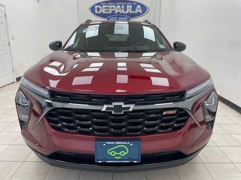 Used 2025 Chevrolet Trax RS w/ Driver Confidence Package FWD image 17