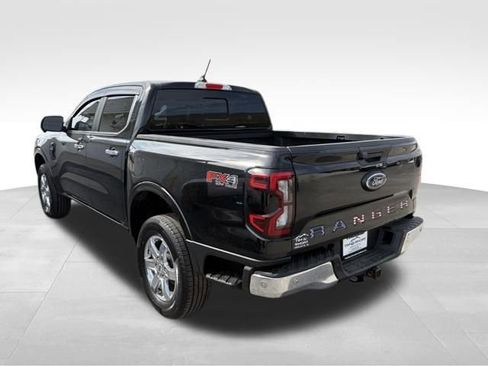 Used 2024 Ford Ranger Lariat w/ FX4 Off-Road Package AWD/4WD image 11