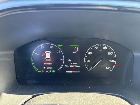 Used 2023 Honda CR-V Sport Touring image 7