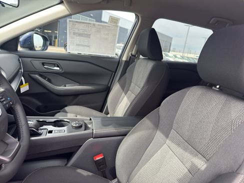 New 2026 Nissan Rogue SV AWD/4WD image 26