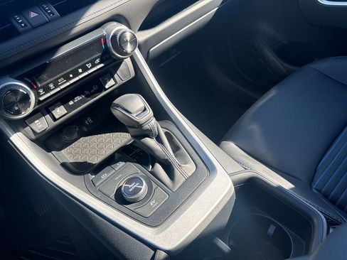 Certified 2025 Toyota RAV4 XSE image 28