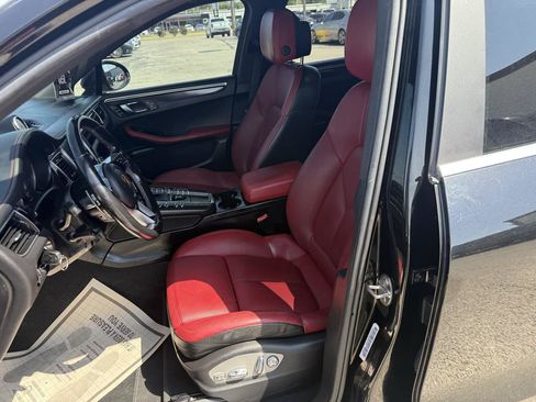 Used 2018 Porsche Macan S AWD/4WD image 9