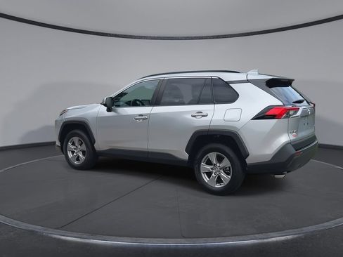 Certified 2023 Toyota RAV4 XLE w/ Convenience Package FWD image 6