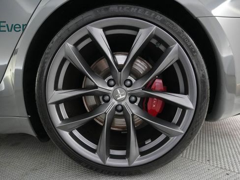Used 2022 Tesla Model S AWD/4WD image 9