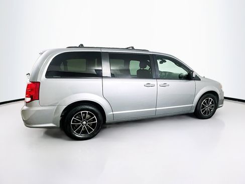 Used 2019 Dodge Grand Caravan GT image 10