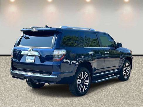 Used 2024 Toyota 4Runner Limited AWD/4WD image 5