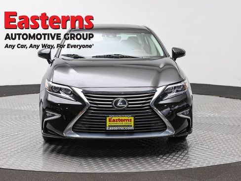 Used 2017 Lexus ES 350 w/ Navigation System Package FWD image 2
