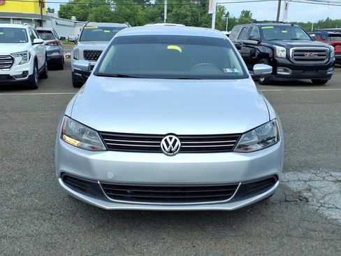 Used 2014 Volkswagen Jetta SE FWD image 9