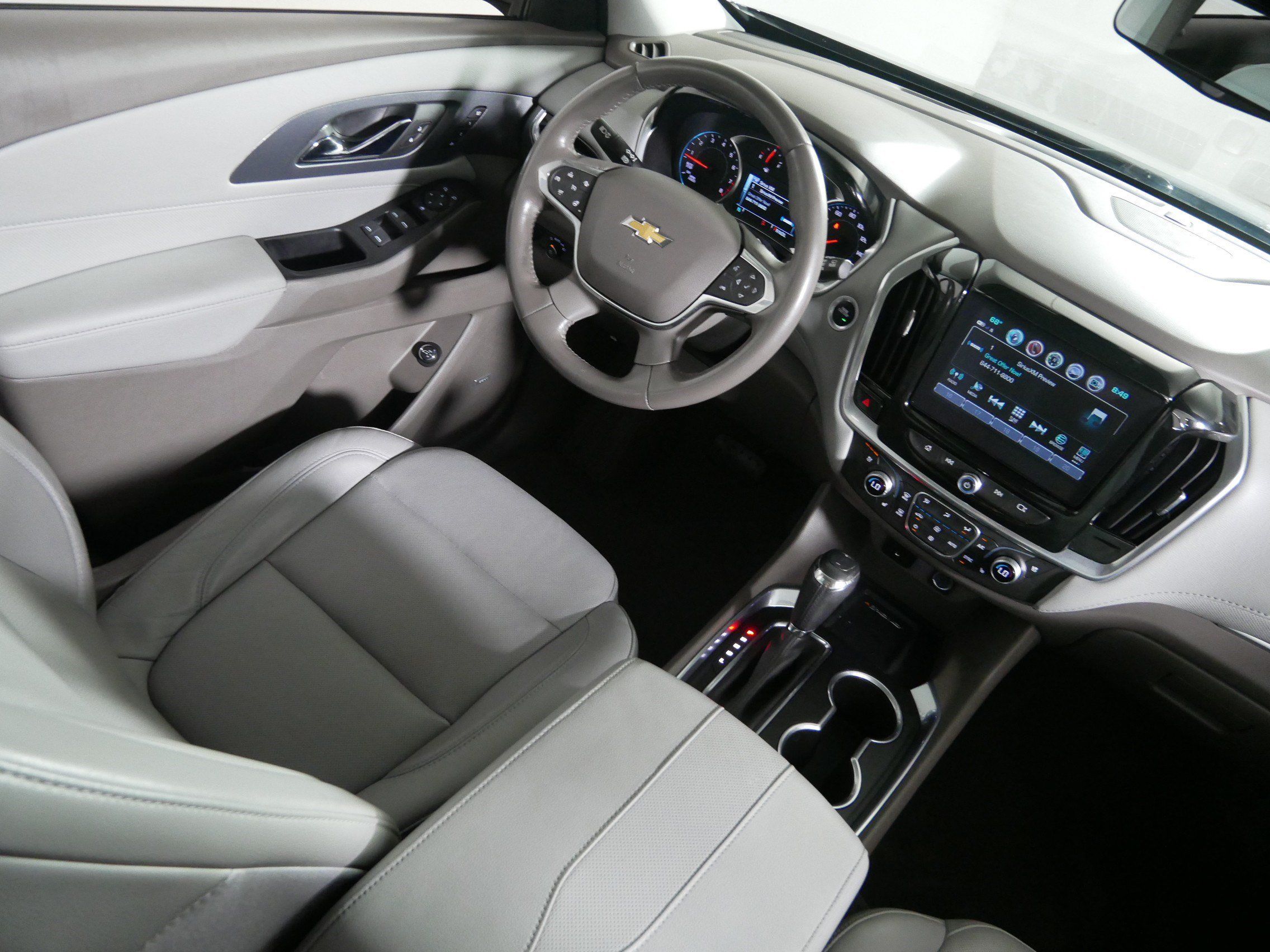 Used 2019 Chevrolet Traverse Premier AWD/4WD image 9