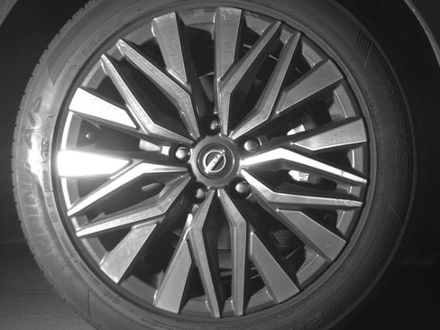 Used 2025 Nissan Altima 2.5 SV image 13