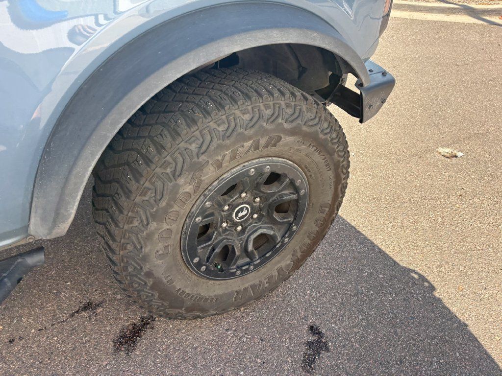 Used 2023 Ford Bronco Wildtrak AWD/4WD image 14
