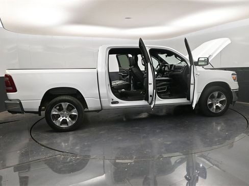 Used 2024 RAM 1500 Laramie image 33