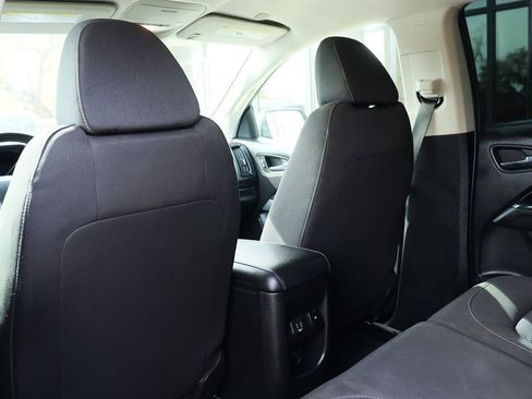 Used 2019 Chevrolet Colorado LT image 31