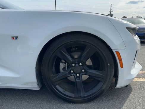 Used 2018 Chevrolet Camaro LT w/ RS Package image 28