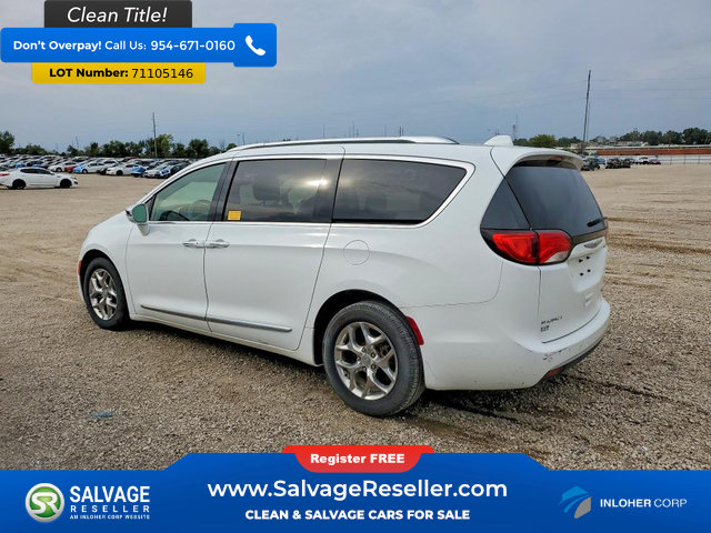 Used 2018 Chrysler Pacifica Limited FWD image 3