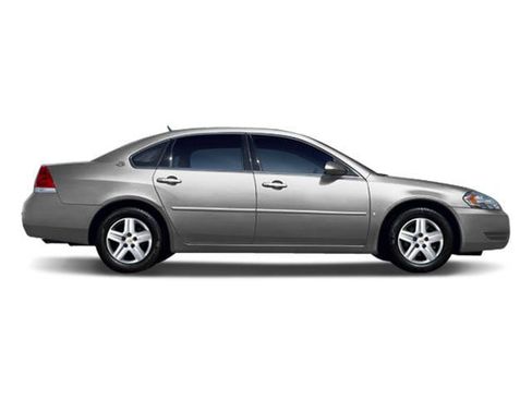 Used 2008 Chevrolet Impala LT FWD image 3