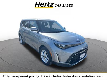 Used 2025 Kia Soul LX w/ LX Technology Package