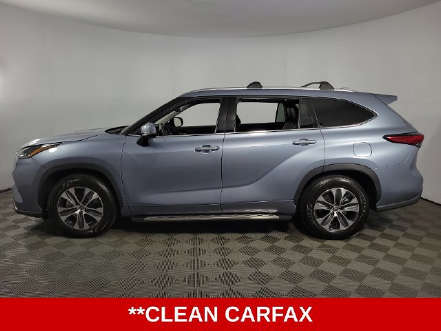 Used 2021 Toyota Highlander XLE FWD image 5