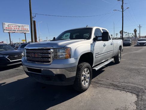 Used 2014 GMC Sierra 3500 SLE w/ HD SLE Premium Package image 3