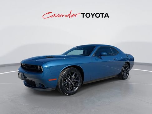 Used 2020 Dodge Challenger SXT w/ Blacktop Package RWD image 1