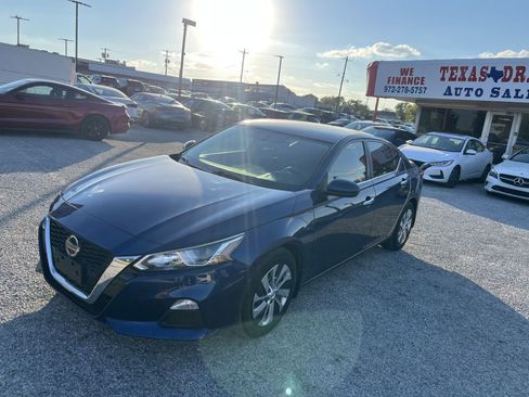 Used 2019 Nissan Altima 2.5 S image 4