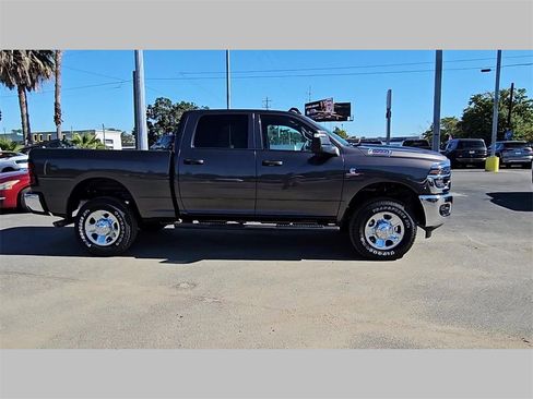 New 2026 RAM 2500 Tradesman image 34