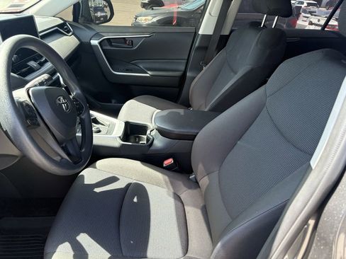 Certified 2025 Toyota RAV4 LE AWD/4WD image 8