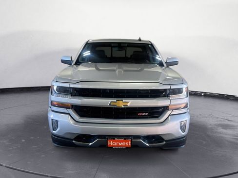 Used 2018 Chevrolet Silverado 1500 LT w/ All Star Edition AWD/4WD image 2