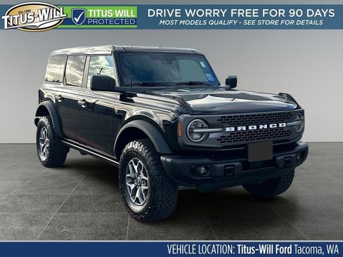 Used 2025 Ford Bronco Badlands AWD/4WD image 1