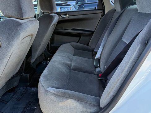 Used 2016 Chevrolet Impala Limited LS FWD image 11