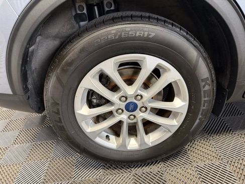 Used 2022 Ford Escape SE w/ Convenience Package FWD image 45