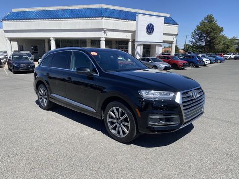 Used 2019 Audi Q7 3.0T Premium Plus w/ Premium Plus Package AWD/4WD image 2