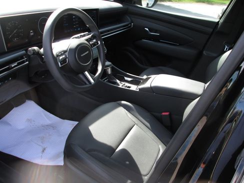 Used 2025 Hyundai Santa Cruz SEL image 12