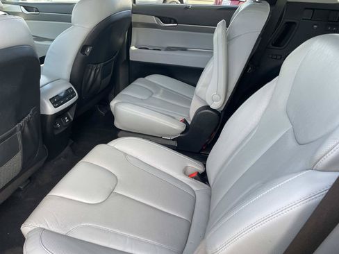 Certified 2022 Hyundai Palisade SEL w/ Premium Package FWD image 28