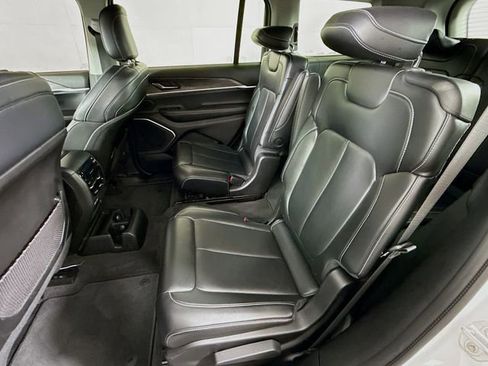 Used 2021 Jeep Grand Cherokee L Limited image 26