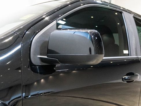 Used 2017 Chevrolet Colorado Z71 image 13