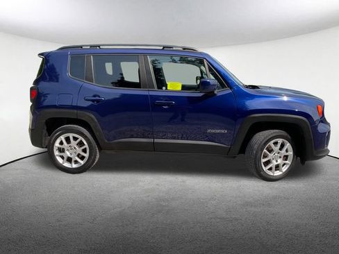 Used 2021 Jeep Renegade Latitude AWD/4WD image 18