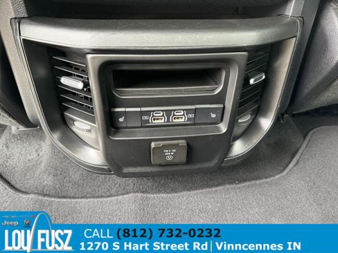 Used 2025 RAM 1500 Laramie AWD/4WD image 15