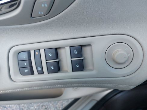 Used 2015 Buick LaCrosse Leather image 29