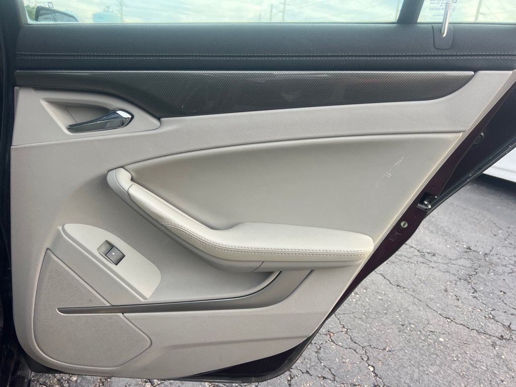 Used 2009 Cadillac CTS 3.6 RWD image 14