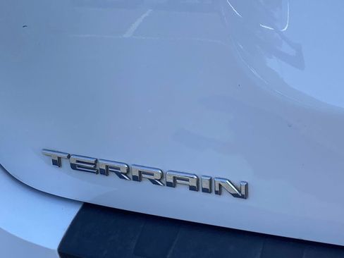 Used 2015 GMC Terrain Denali FWD image 8