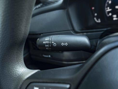 Used 2023 Honda Accord EX image 23