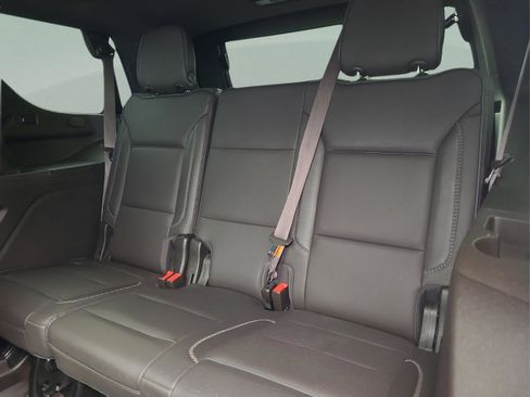 Used 2021 GMC Yukon Denali w/ Denali Premium Package image 11