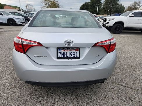Used 2015 Toyota Corolla LE image 4