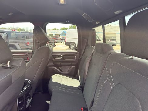 Used 2025 RAM 1500 Big Horn AWD/4WD image 34