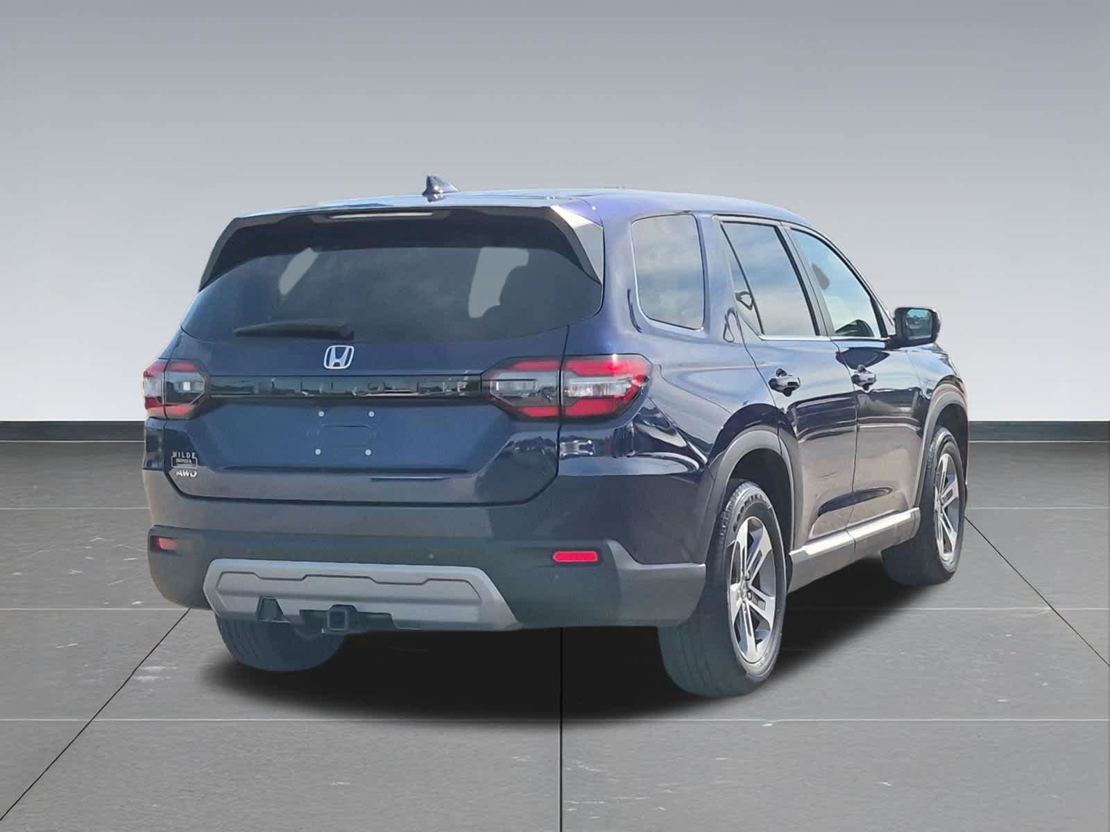 Certified 2025 Honda Pilot EX-L image 6