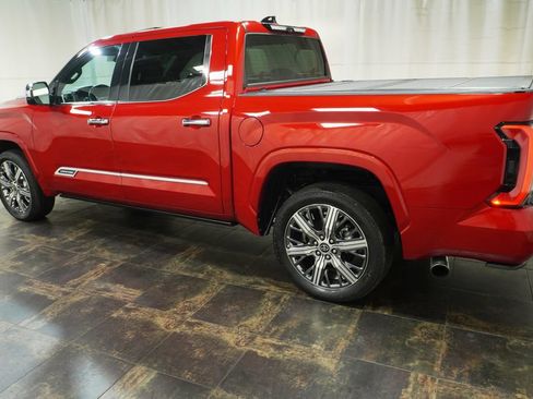Used 2022 Toyota Tundra Capstone AWD/4WD image 7